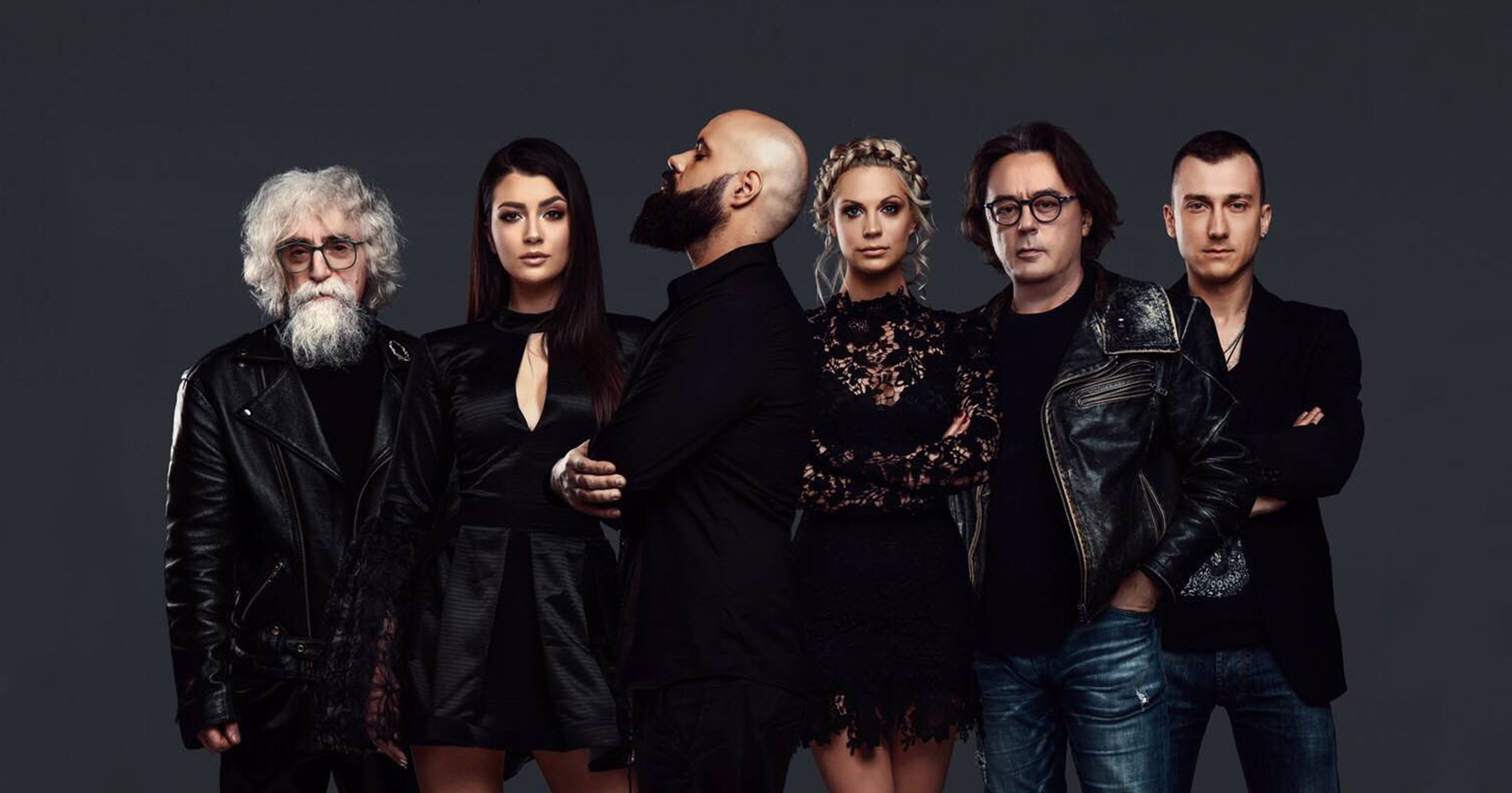 The big deal first bite 2022. Группа серба. Народная певица сербии. Сербские муз группы. Группа серба.